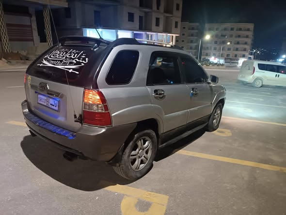 كيا سبورتاج 2006 - صورة 2