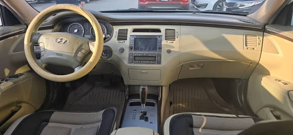 Hyundai Azera 2009 - صورة 3