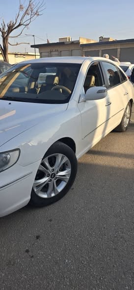 Hyundai Azera 2009 - صورة 4