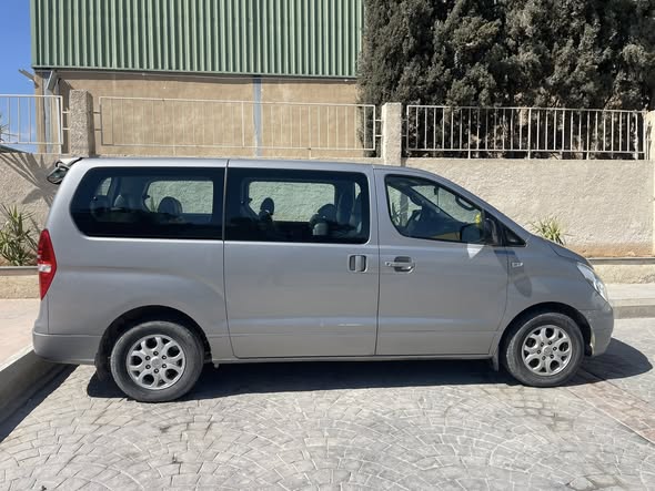 هيونداي H-1 2015 - صورة 1