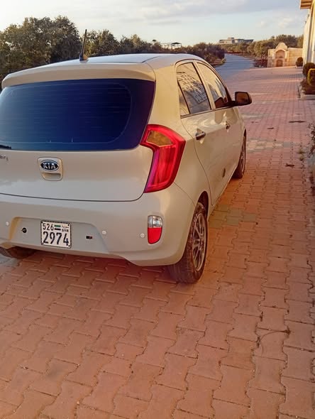 كيا مورنغ 2012 - صورة 4