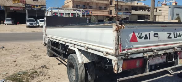 ايسوزو غير محدد 2005 - صورة 2