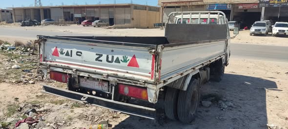 ايسوزو غير محدد 2005 - صورة 3