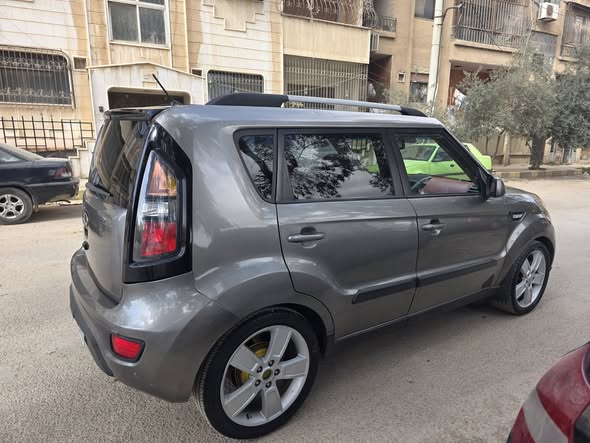 كيا سول 2011 - صورة 2