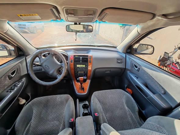 هيونداي توسان 2005 - صورة 3