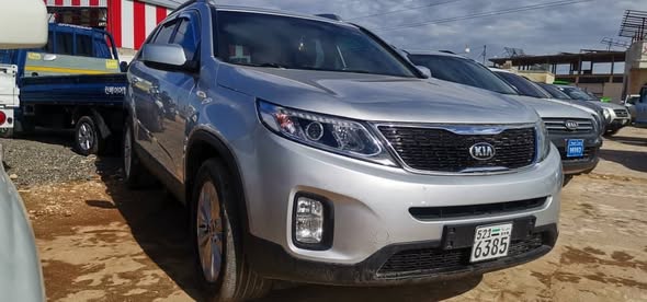 كيا سيرانتو 2014 - صورة 2