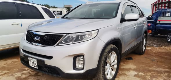 كيا سيرانتو 2014 - صورة 4