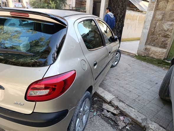 بيجو 206 2006 - صورة 1