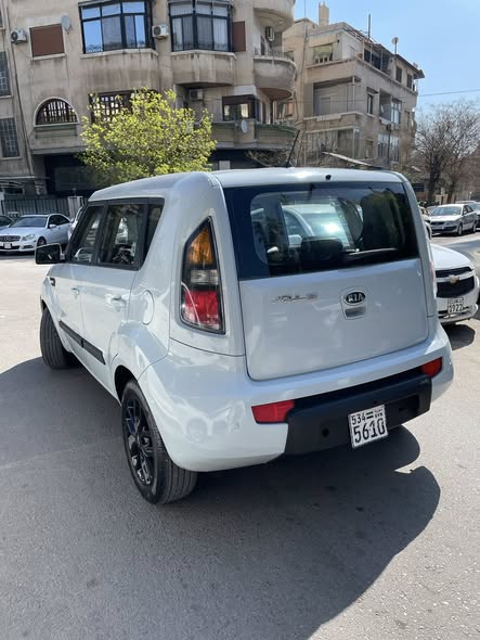 كيا سول 2011 - صورة 4