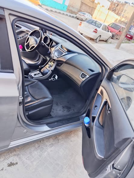 هيونداي الينترا 2013 - صورة 1