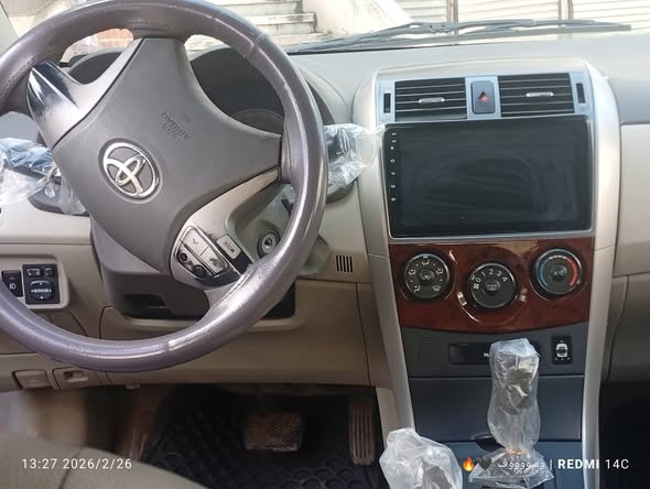 تويوتا كامري 2010 - صورة 4