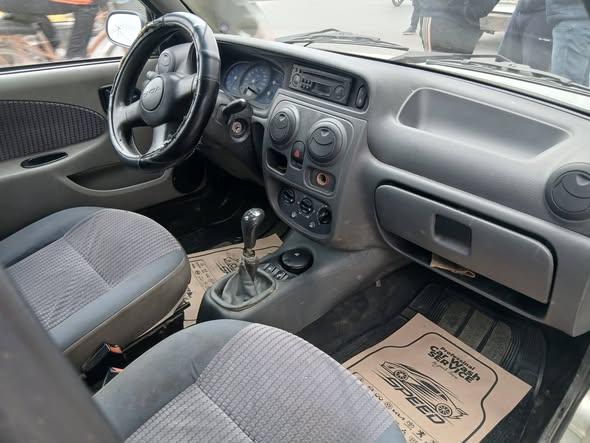 داسيا سولنزا 2004 - صورة 2