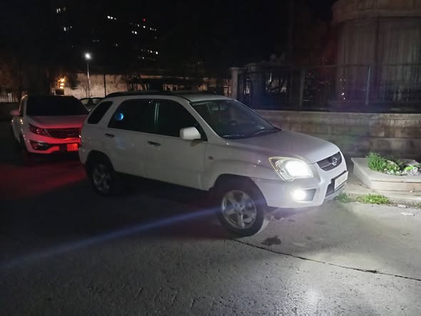 كيا سبورتاج دمعة 2009 - صورة 2