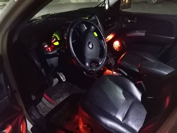 كيا سبورتاج دمعة 2009 - صورة 3