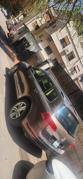 فوكس فاكن طوارق 2013 - صورة 3