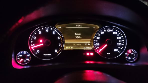 فوكس فاكن طوارق 2013 - صورة 4