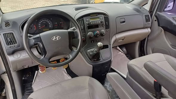 هيونداي H-1 2011 - صورة 4