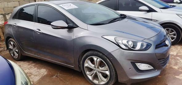 هيونداي i30 2011 - صورة 2