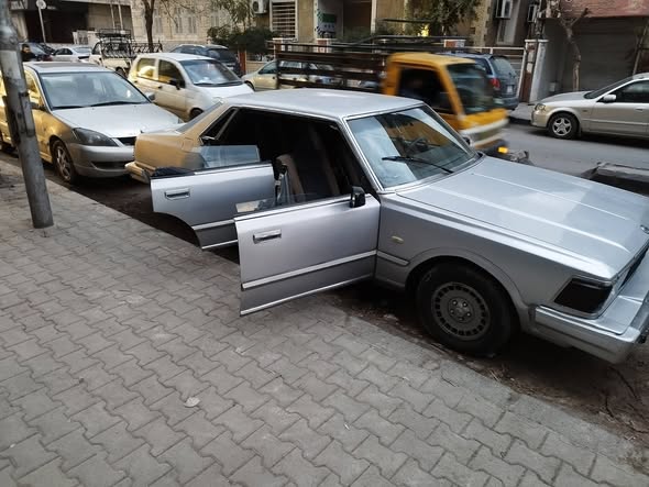 نيسان 82 1982 - صورة 3