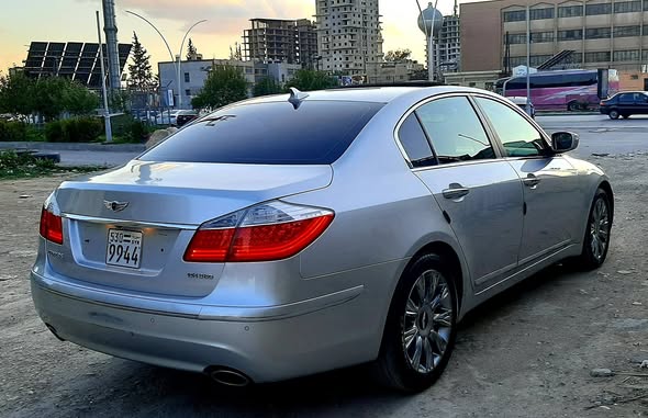 هونداي جينسس 2008 - صورة 4