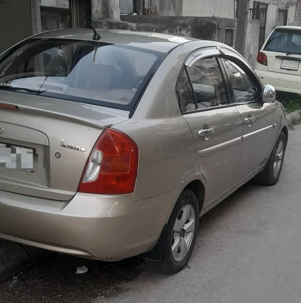 هونداي فيرنا 2007 - صورة 3