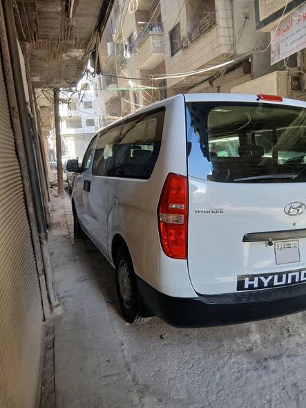 هيونداي H1 2014 - صورة 5