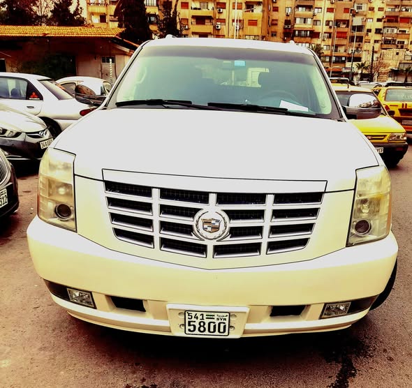 كاديلاك اسكاليد 2009 - صورة 5