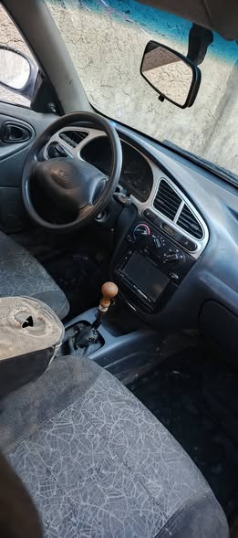 دايو لانوس 2011 - صورة 2