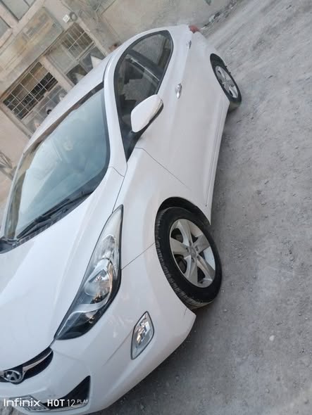 هيونداي إلنترا 2012 - صورة 4