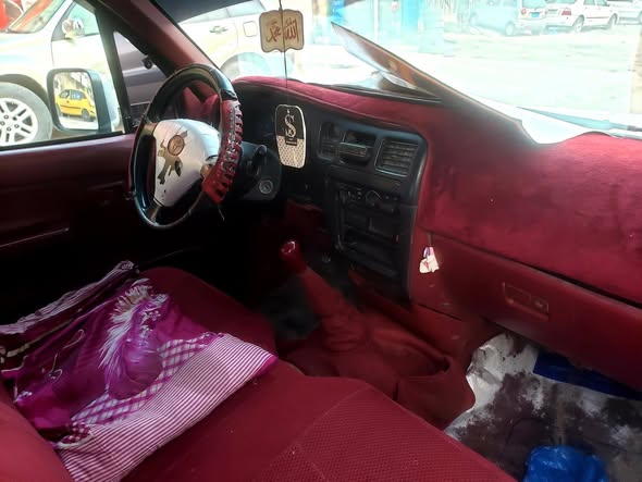 تويوتا هايلوكس 2004 - صورة 5