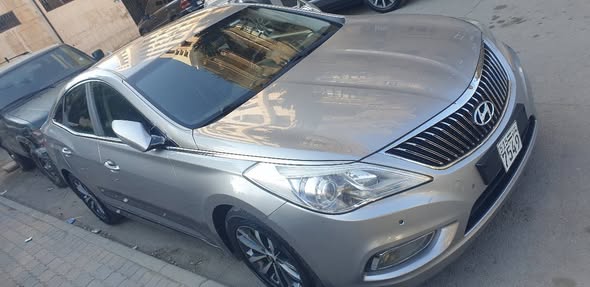 هيونداي ازيرا 2012 - صورة 4