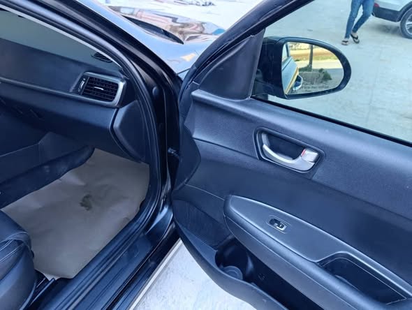 كيا k5 2017 - صورة 5