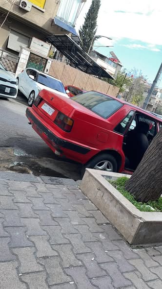 فولفو 460 1993 - صورة 4