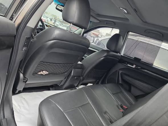 كيا سيرنتو 2010 - صورة 1