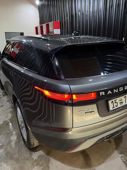 رانج روفر فيلار 2018 - صورة 1