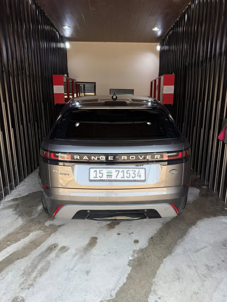 رانج روفر فيلار 2018 - صورة 5