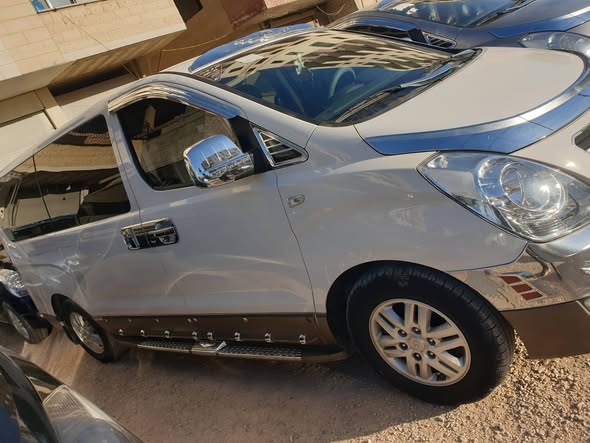 هيونداي ستاركس 2017 - صورة 1