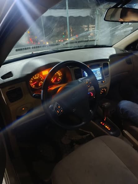 كيا ريو 2008 - صورة 2