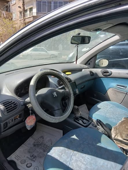 بيجو 206 2008 - صورة 2