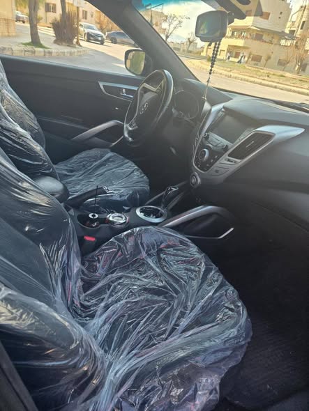 هيونداي فوليستر 2017 - صورة 4