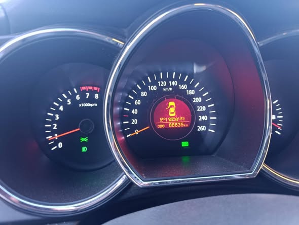 كيا اوبتيما كي 5 2011 - صورة 2