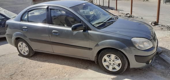 كيا ريو 2007 - صورة 4