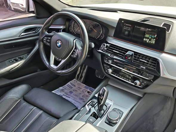 BMW 530 2018 - صورة 3