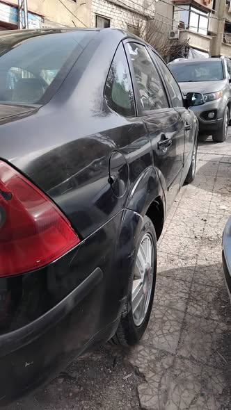 فورد فوكس 2006 - صورة 5