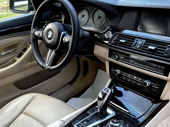 بي ام دبليو F10 2012 - صورة 3