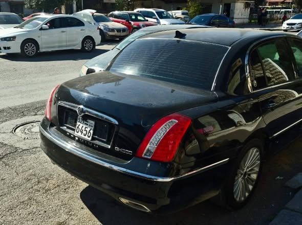 كيا اوبيروس 2011 - صورة 3