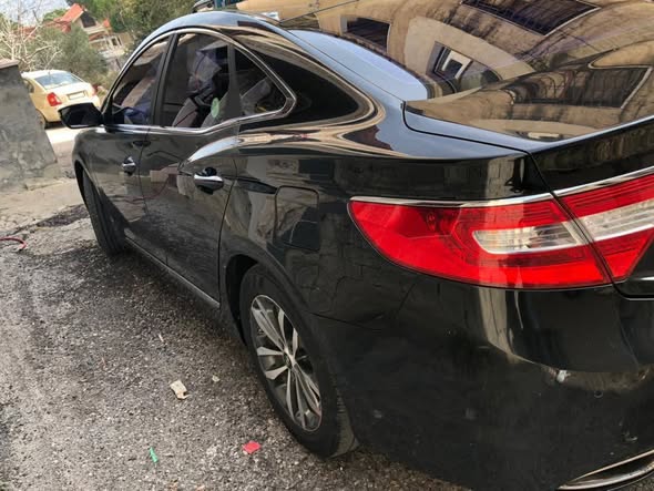 هيونداي ازيرا 2012 - صورة 5