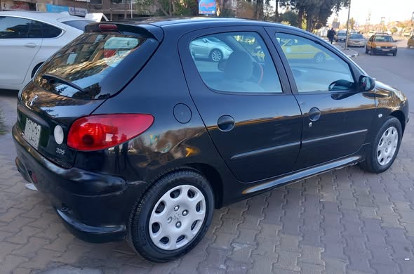 بيجو 206 2007 - صورة 2