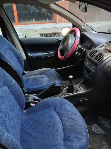 بيجو 206 2008 - صورة 3