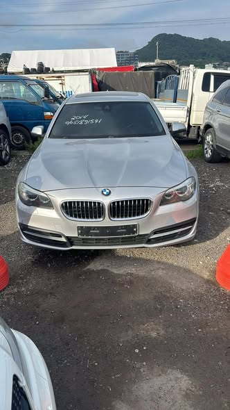 بي إم دبليو 520 2014 - صورة 1